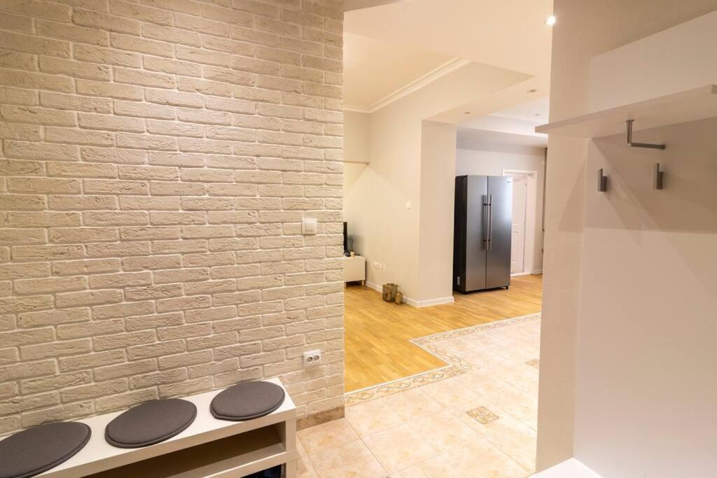 Spacious Aristocratic Apt. With A Colourful View 索菲亞 外观 照片