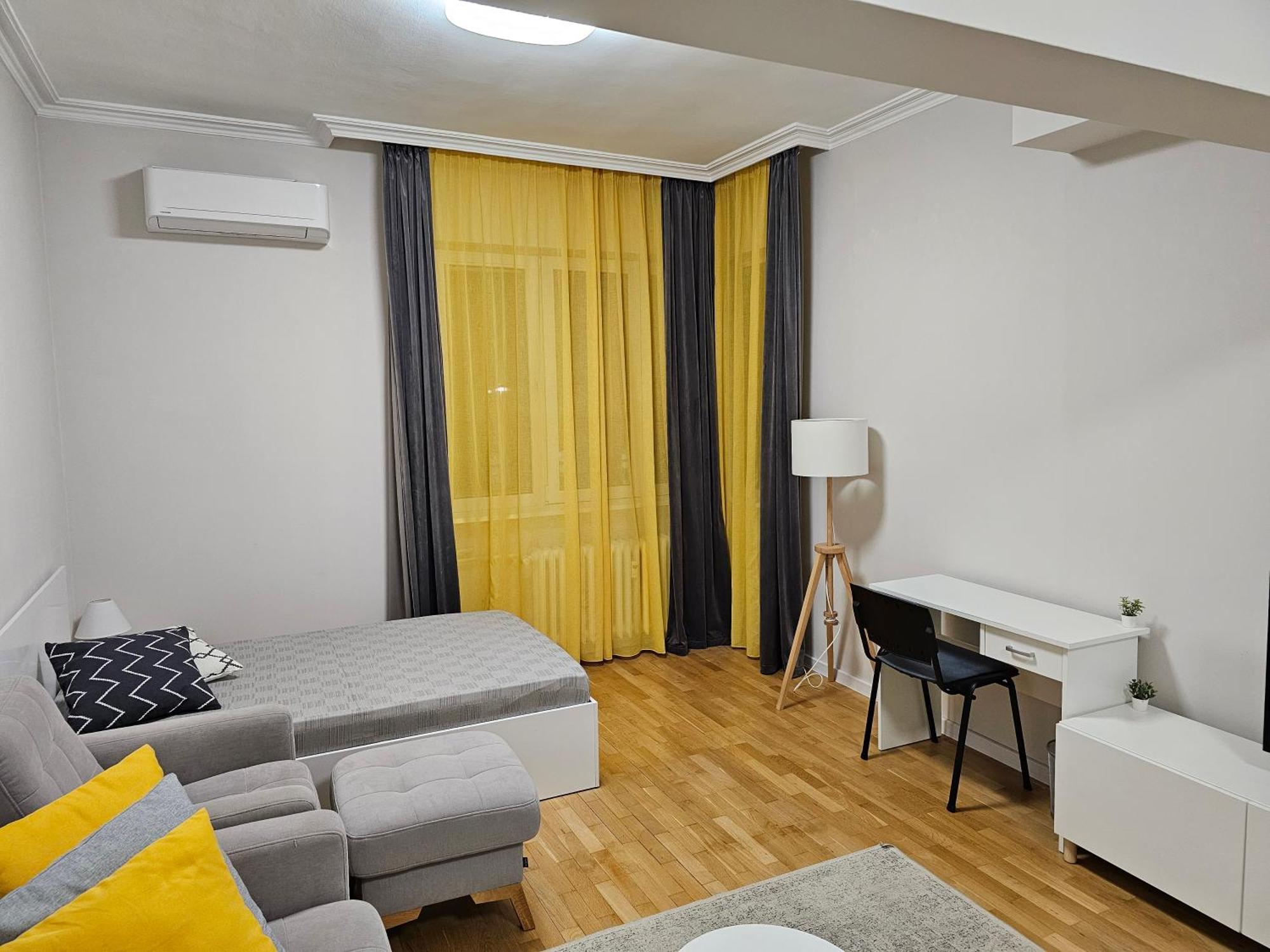 Spacious Aristocratic Apt. With A Colourful View 索菲亞 外观 照片